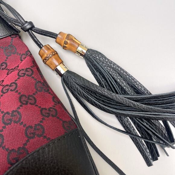 Gucci Red Monogram And Black Leather Shoulder Bag - Picture 2 of 14